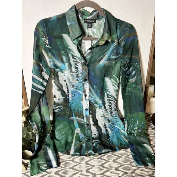 Pretty Little Thing Green Abstract Sheer Button Down Shirt Size 4 US.    K - Picture 1 of 9